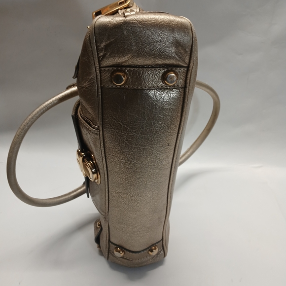 Marc Jacob Metallic Gold Women’s Satchel Handbag - Picture 14 of 16